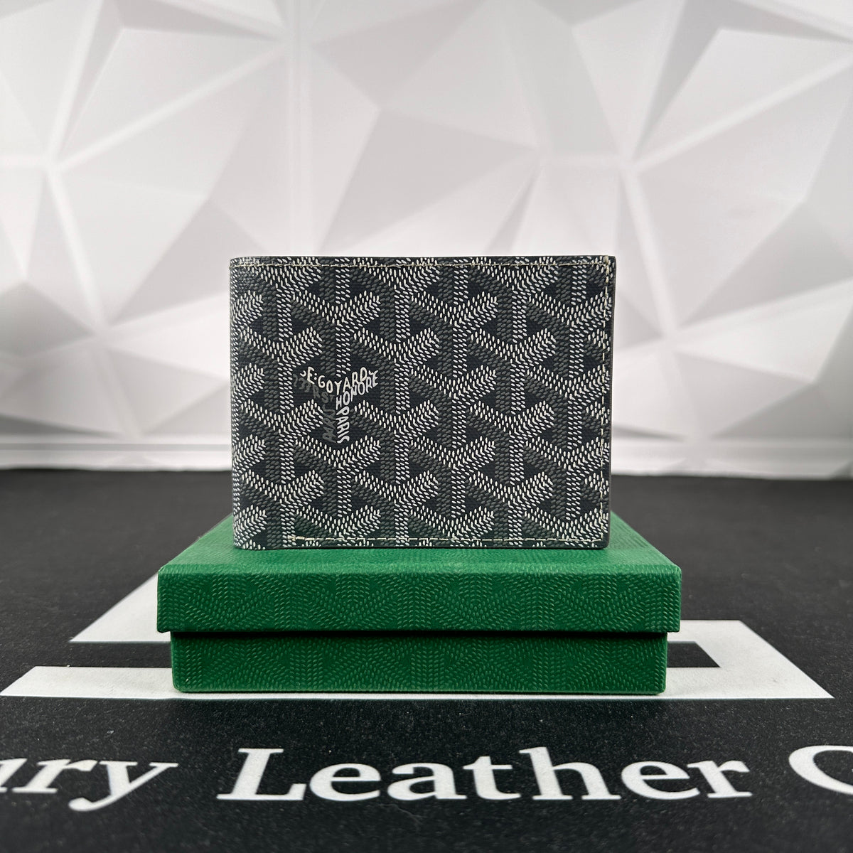 Goyard Grey Victoire Bifold – Luxury Leather Guys