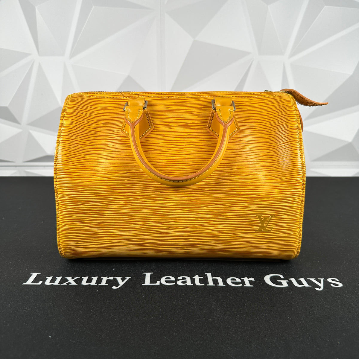 Louis Vuitton 1996 Yellow Speedy 25 · INTO