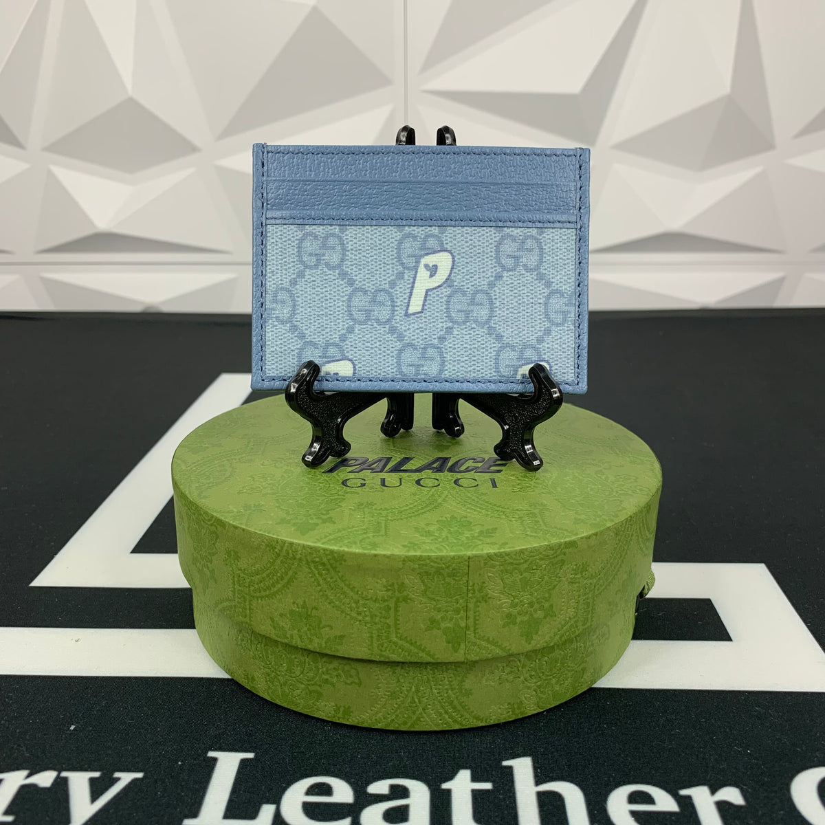 Gucci x Palace Blue GG Supreme Card Case – Luxury Leather Guys
