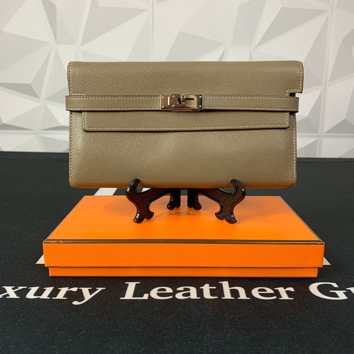 Hermes Etoupe Epsom Kelly Wallet Preloved Luxury Leather Guys