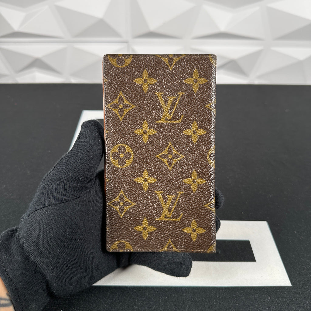 louis vuitton journal cover