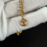 Louis Vuitton Essential V Necklace (LE0179)