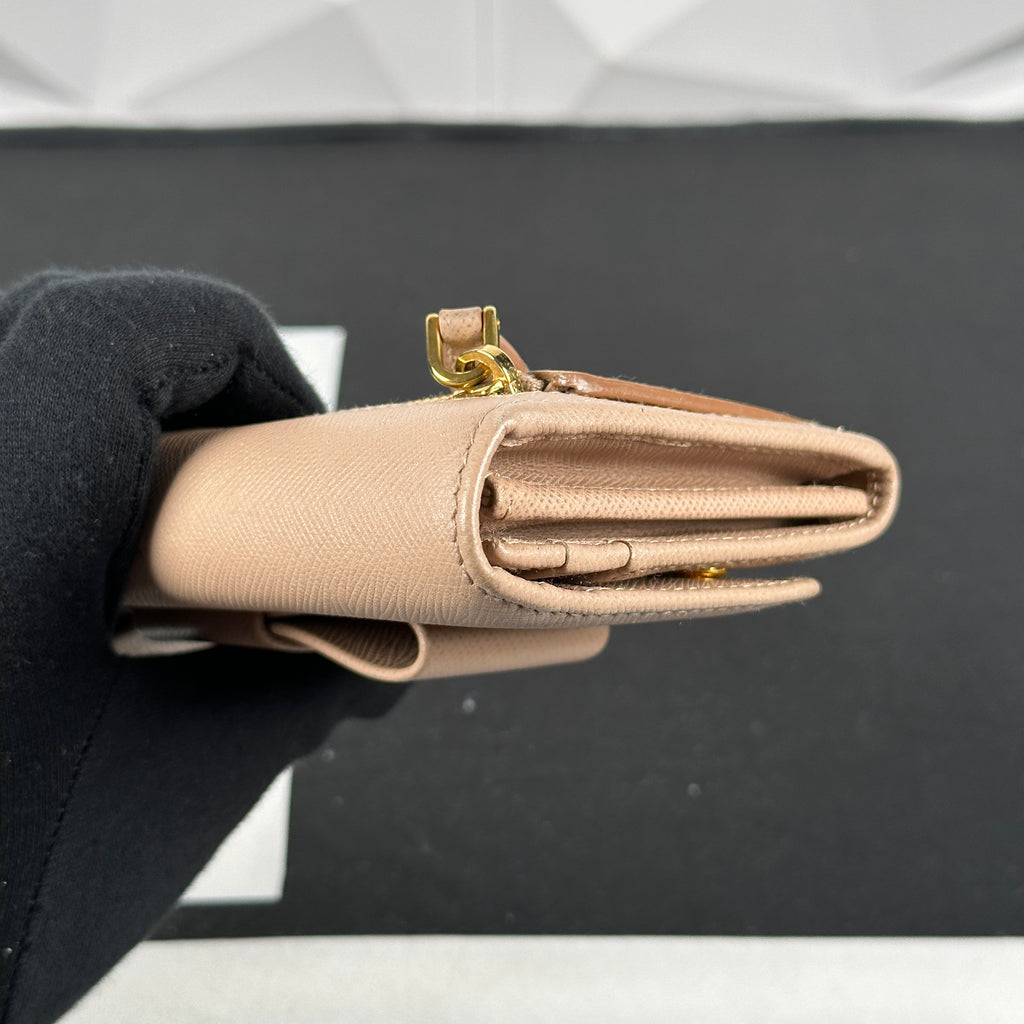 Prada Saffiano Leather Bow Wallet - The Palm Beach Trunk Designer