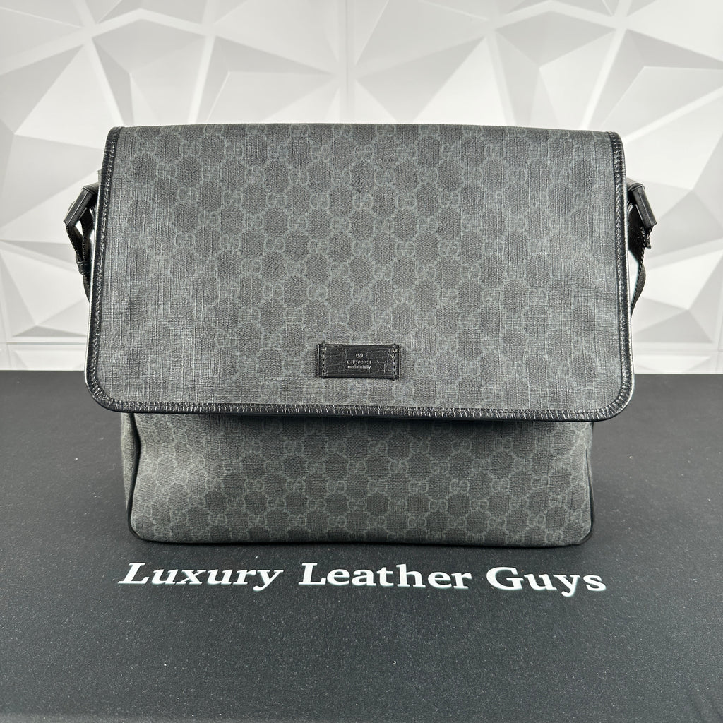 Gucci Black Monogram Messenger Bag (169935) – Luxury Leather Guys