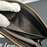 Gucci Brown Monogram Zippy (332747-525040)