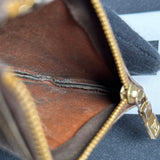 Louis Vuitton Monogram Key Pouch (882)