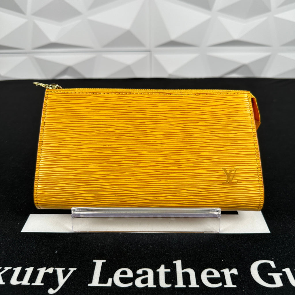 Louis Vuitton EPI Pochette