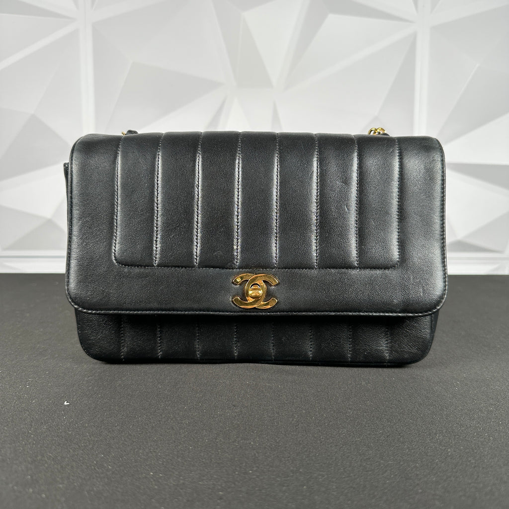 Chanel Vintage Square Stitch Kiss Lock Flap Bag Quilted Lambskin
