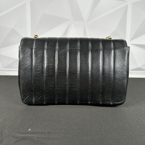 Chanel Pre-owned Medium V-Stitch Double Flap Shoulder Bag