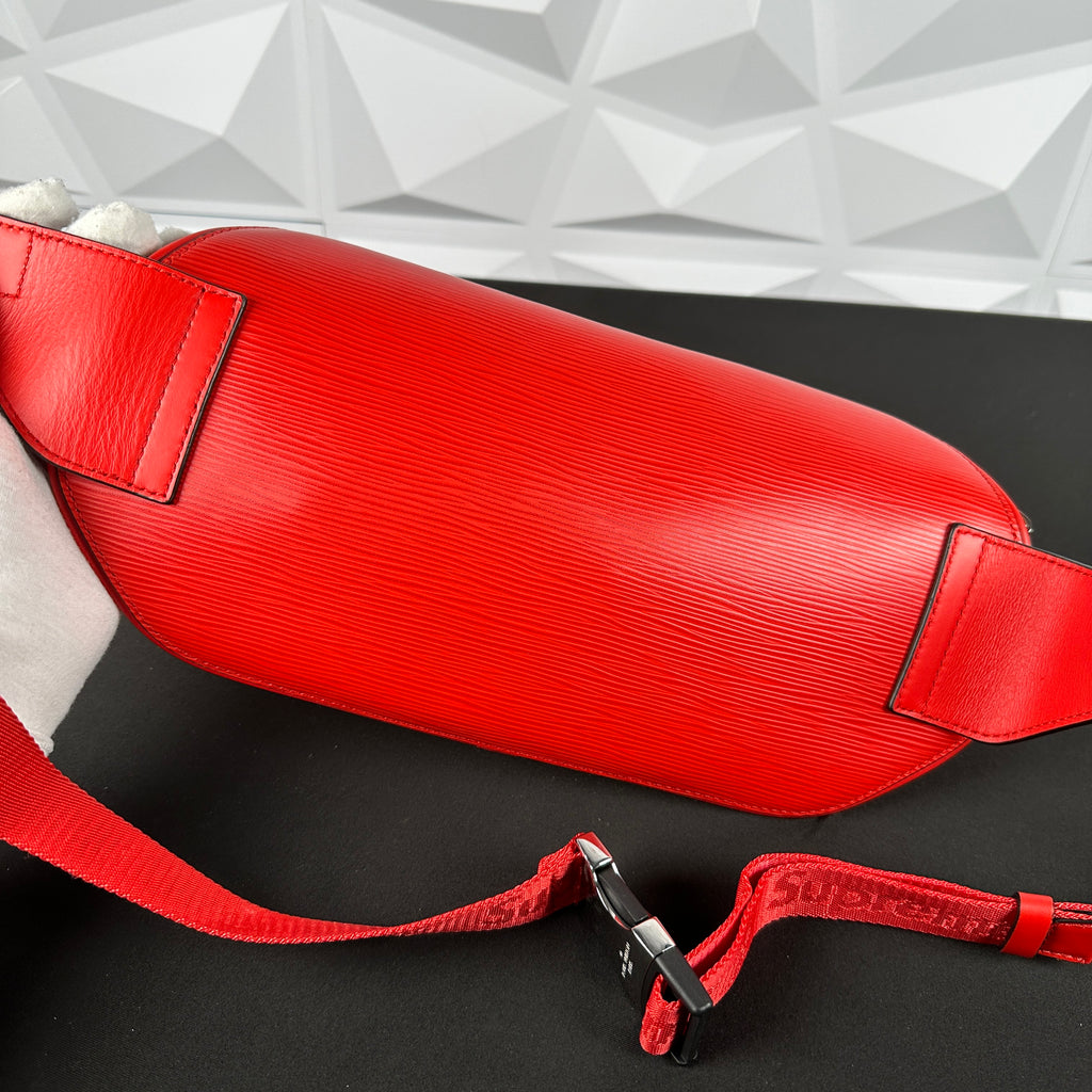 Louis Vuitton x Supreme Red Epi Bum Bag (NZ1197) – Luxury Leather Guys